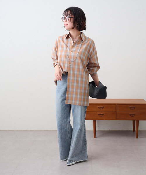 NUNIFE(ユニフィー)の「【NUNIFE】後ろロゴ刺繍チェックシャツ【ユニセックス】(シャツ/ブラウス・レディース・オフホワイト/オレンジ/ブルー/ブルー系その他/イエロー/ピンク・FREE)」の7枚目の写真