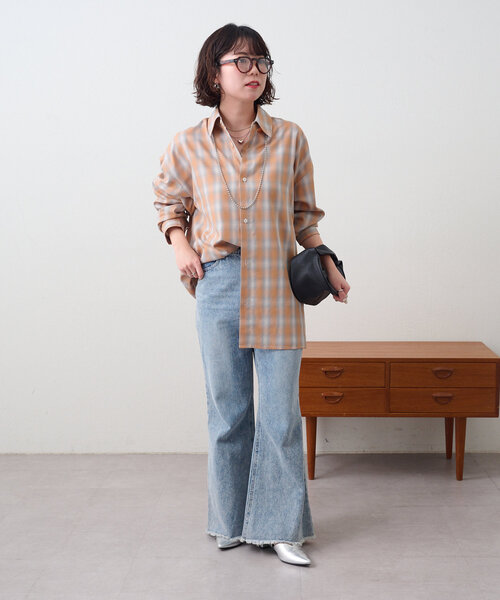 NUNIFE(ユニフィー)の「【NUNIFE】後ろロゴ刺繍チェックシャツ【ユニセックス】(シャツ/ブラウス・レディース・オフホワイト/オレンジ/ブルー/ブルー系その他/イエロー/ピンク・FREE)」の9枚目の写真