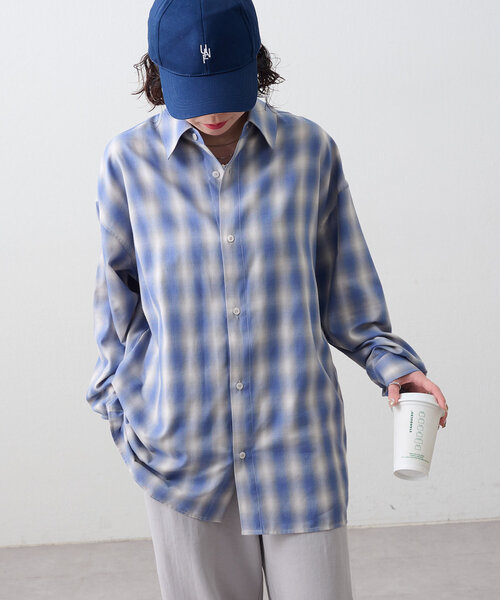 NUNIFE(ユニフィー)の「【NUNIFE】後ろロゴ刺繍チェックシャツ【ユニセックス】(シャツ/ブラウス・レディース・オフホワイト/オレンジ/ブルー/ブルー系その他/イエロー/ピンク・FREE)」の2枚目の写真
