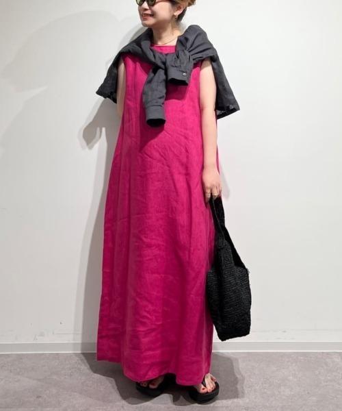 human woman（ヒューマンウーマン）の「◆【WEB・一部店舗限定】リネンボートネックロングワンピース（ワンピース・レディース・ホワイト系その他/ピンク・MEDIUM）」の4枚目の写真