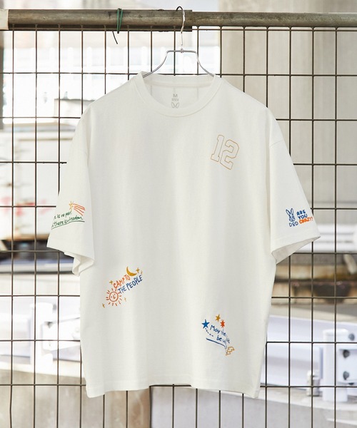 DOD(ディーオーディー)の「DOD/ディーオーディー 別注 グラフィックランダム刺繍 半袖Tシャツ(Tシャツ/カットソー・レディース・ホワイト/スミクロ/ネイビー/グレイッシュベージュ・M/L)」の8枚目の写真
