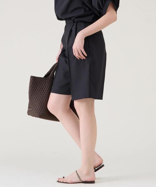 martinique（マルティニーク）の「ツイルショートパンツ（その他パンツ・レディース・ホワイト/ブラック・1/2）」の13枚目の写真