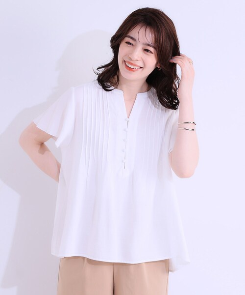 SHOO・LA・RUE（シューラルー）の「【洗える/S-LL】ふわりシルエットが涼しげ フロントボタンブラウス（シャツ/ブラウス・レディース・アイボリー/ブラック/イエロー系その他・01/02/03/04）」の4枚目の写真