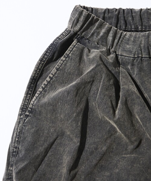 NAUTICA(ノーティカ)の「NAUTICA/ノーティカ フェード加工 ナイロン イージークロップドパンツ(その他パンツ・メンズ・ブラック/ネイビー・MEDIUM/LARGE/X-LARGE)」の5枚目の写真