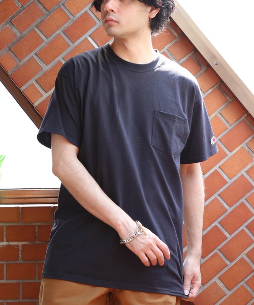 FRUITOFTHELOOM 新品未使用 ブラック L 即日発送 FRUIT OF THE LOOM Super Premium Pocket Tシャツ（Tシャツ/カットソー