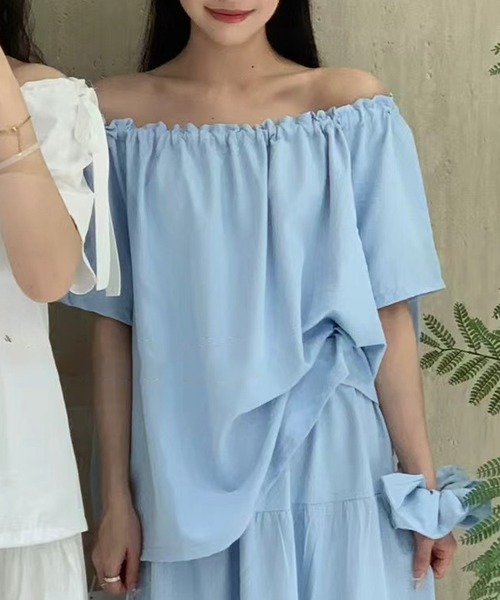 Lace Ladies(レースレディース)の「2WAY 肩リボン ギャザー オフショルダー 半袖 ブラウス シュシュ(シャツ/ブラウス・レディース・パープル/ブラック/アイボリー/ブルー・M/XL)」の5枚目の写真