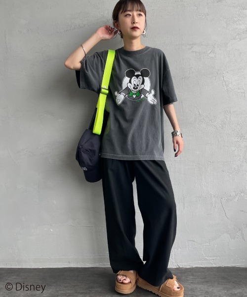 GOOD ROCK SPEED（グッドロックスピード）の「[GOOD ROCK SPEED/グッドロックスピード] 別注 MICKEY MOUSE / プリントTシャツ / ディズニー（Tシャツ/カットソー・レディース・チャコール・M/L/XL）」の2枚目の写真
