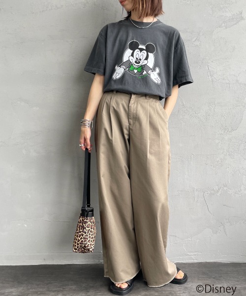 GOOD ROCK SPEED（グッドロックスピード）の「[GOOD ROCK SPEED/グッドロックスピード] 別注 MICKEY MOUSE / プリントTシャツ / ディズニー（Tシャツ/カットソー・レディース・チャコール・M/L/XL）」の3枚目の写真