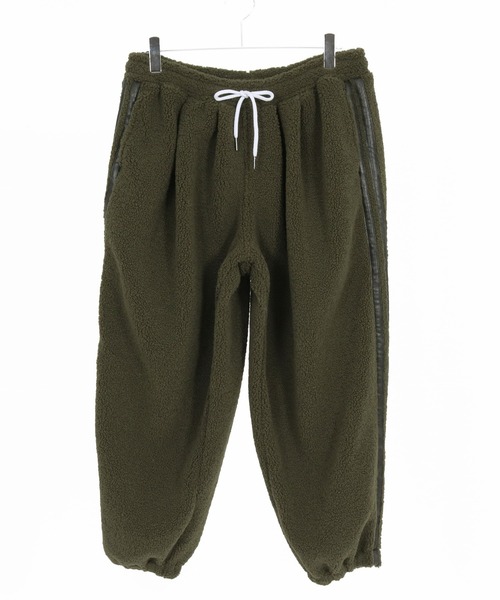 CAMBIO(カンビオ)の「mp13807- Sheep Like Boa Synthetic Leather Line Jogger Pants ジョガーパンツ(その他パンツ・メンズ・オリーブ×ブラック/ブラック×ホワイト/ブラック×ブラック・S/M/L)」の22枚目の写真
