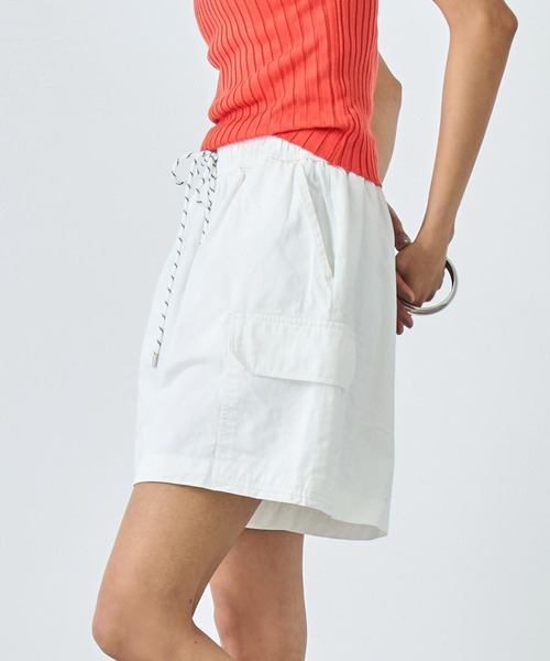 ANAP(アナップ)の「コットン カーゴ ショートパンツ(カーゴパンツ・レディース・ホワイト/ネイビー・FREE)」の16枚目の写真