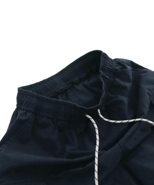 ANAP(アナップ)の「コットン カーゴ ショートパンツ(カーゴパンツ・レディース・ホワイト/ネイビー・FREE)」の7枚目の写真