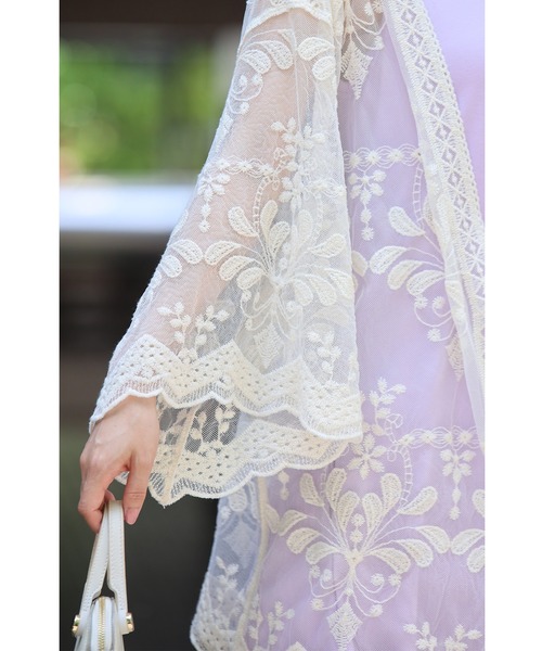 cawaii(カワイイ)の「風通る優美な夏の羽織り(カーディガン/ボレロ・レディース・アイボリー/ブラック・FREE)」の17枚目の写真