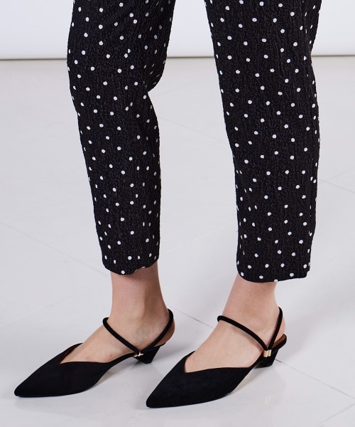 DOUBLE STANDARD CLOTHING（ダブルスタンダードクロージング）の「ドットフロッキージャガードパンツ（その他パンツ・レディース・オフホワイト/ブラック・36/38）」の9枚目の写真