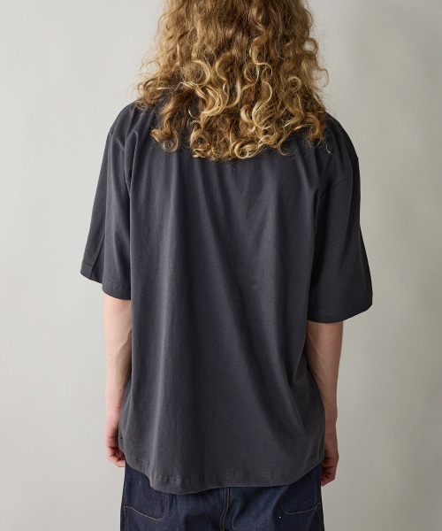 rehacer(レアセル)の「rehacer : N.V.M Logo Relax Fit T-shirt / N.V.M ロゴ リラックスフィットTシャツ(Tシャツ/カットソー・メンズ・ホワイト/グリーン/ピンク/ブラック・SMALL/MEDIUM/LARGE/X-LARGE)」の13枚目の写真