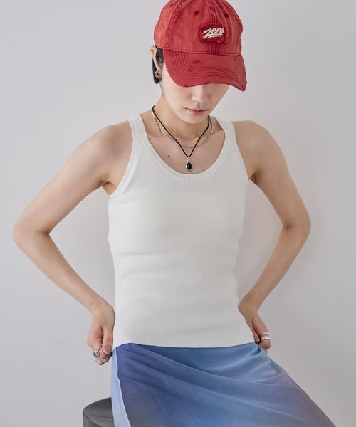JEANASIS（ジーナシス）の「2WAYカップツキアメスリタンク/578722（タンクトップ・レディース・ホワイト/ブラック/レッド・FREE）」の2枚目の写真