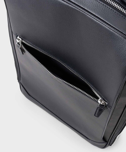 tk.TAKEO KIKUCHI(ティーケータケオキクチ)の「Refined Leather バックパック(バックパック/リュック・メンズ・ブラック/ダークブラウン/ブラック系・00)」の20枚目の写真