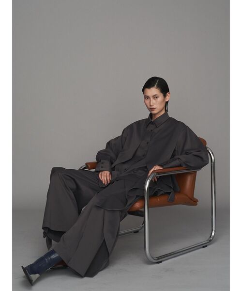 UN3D.（アンスリード）の「WAVE RAFFLE PT【セットアップ着用可能】 / ウェーブラッフルパンツ（その他パンツ・レディース・グレー/キャメル/ブラック・38/36）」の9枚目の写真