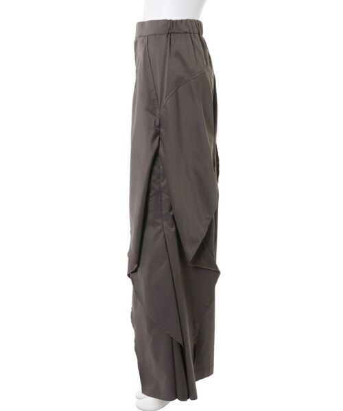 UN3D.（アンスリード）の「WAVE RAFFLE PT【セットアップ着用可能】 / ウェーブラッフルパンツ（その他パンツ・レディース・グレー/キャメル/ブラック・38/36）」の16枚目の写真