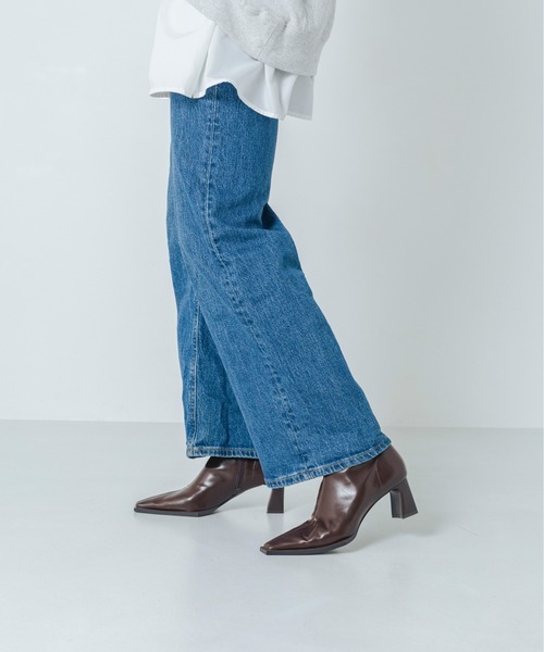 EVOL(イーボル)の「【S-LLサイズ展開・柔らかい】ストレッチ6cmショートブーツ BZ23840(ブーツ・レディース・シルバーグレー/ブラウン/ブラック・L/LL/S/M)」の10枚目の写真