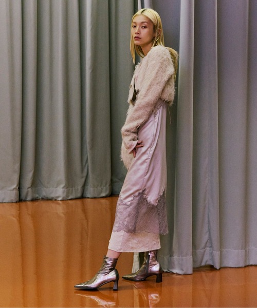 EVOL(イーボル)の「【S-LLサイズ展開・柔らかい】ストレッチ6cmショートブーツ BZ23840(ブーツ・レディース・シルバーグレー/ブラウン/ブラック・L/LL/S/M)」の14枚目の写真