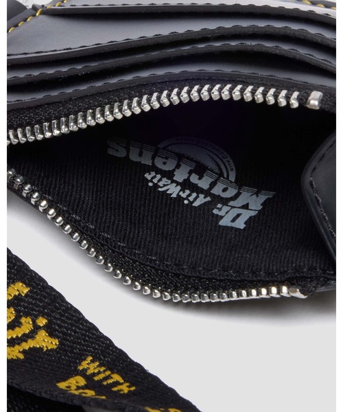 Dr. Martens(ドクターマーチン)の「Dr. Martens/ドクターマーチン カードホルダー 41429001(キーホルダー・メンズ・ブラック・FREE)」の2枚目の写真