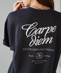 バックロゴ刺繍スウェット