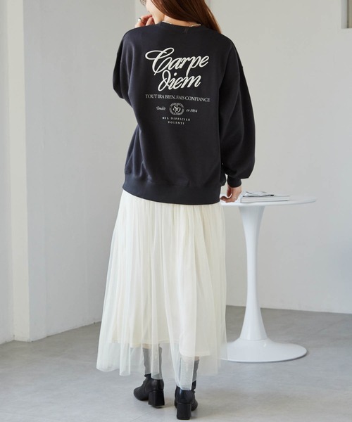 RANAN(ラナン)の「バックロゴ刺繍スウェット(スウェット・レディース・オートミール/チャコール・M)」の4枚目の写真