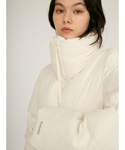 emmi（エミ）の「クロップドフォルムダウンコート（ダウンジャケット/コート・レディース・オリーブ/ブラック/ブラウン/レッド/オフホワイト・F）」の14枚目の写真