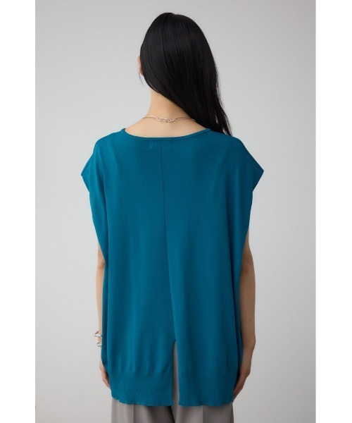 AZUL by moussy(アズールバイマウジー)の「C/T冷感 バックスリットワイドニット(ニット/セーター・レディース・ダークベージュ/ブラック/ダークグリーン・FREE)」の8枚目の写真