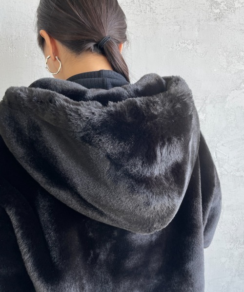 WEB限定】[TATRAS/タトラス] YUMOLA フーデッドファーブルゾン