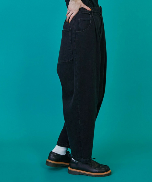 FRAPBOIS（フラボア）の「カーブデニム3 パンツ（その他パンツ・レディース・ブルー/ブラック・3/2/1/0）」の19枚目の写真