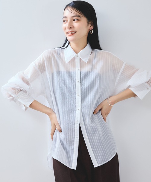 VIS（ビス）の「シアーストライプオーバーサイズシャツ/イージーケア（シャツ/ブラウス・レディース・ブラウン系その他/サックスブルー/ホワイト系その他・FREE）」の9枚目の写真