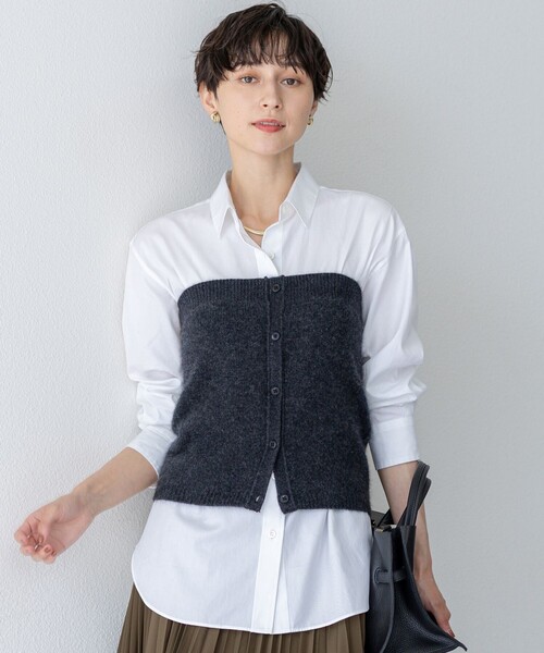 23区 S(ニジュウサンクチイサイサイズ)の「CANCLINI ベーシック シャツ(シャツ/ブラウス・レディース・ブルー系1/ピンク系1/ブラウン系1/ホワイト系・32/34)」の1枚目の写真