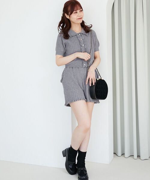 MAJESTIC LEGON(マジェスティックレゴン)の「ミニケーブルショートパンツ(その他パンツ・レディース・ネイビー/ブラウン/グレー/アイボリー・MEDIUM)」の6枚目の写真