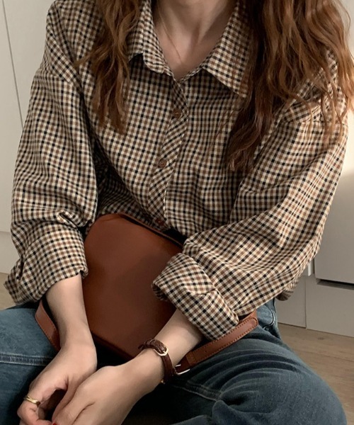 cammie(キャミー)の「9分袖ガングラブチェックシャツ(シャツ/ブラウス・レディース・ブラウン/ホワイト×ブラック/ホワイト×レッド/ピンク/レッド・MEDIUM/LARGE/S/XS/SMALL/X-LARGE)」の7枚目の写真