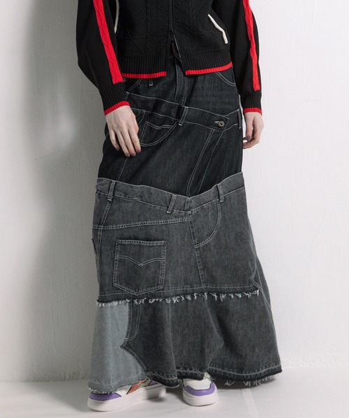 AULA AILA（アウラアイラ）の「デニムリメイクスカート（デニムスカート・レディース・ブルー/インディゴブルー/ブラック・1/0）」の2枚目の写真