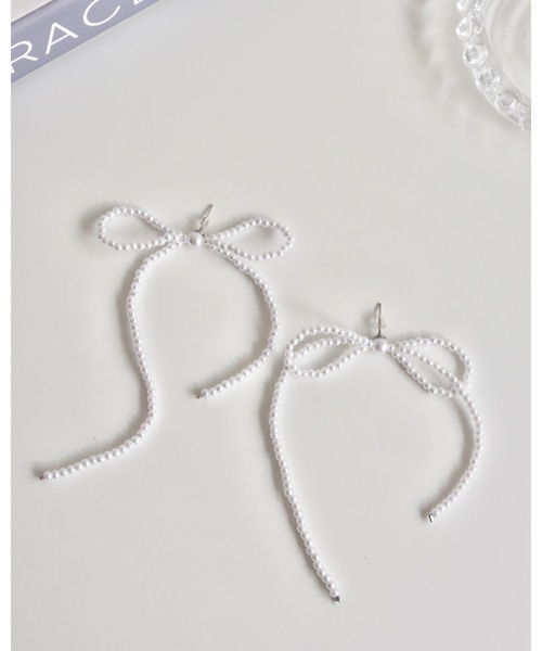 jumelle（ジュメロ）の「パールリボンピアス（ピアス（両耳用）・レディース・アイボリー・FREE）」の7枚目の写真