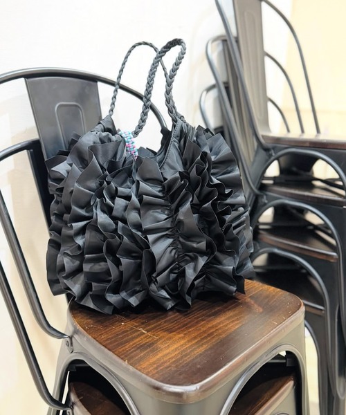 H.A.K（ハク）の「ナイロンフリルトートバッグ（トートバッグ・レディース・ブラック/チャコール・FREE）」の12枚目の写真