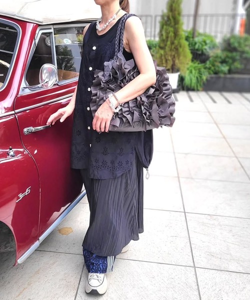 H.A.K（ハク）の「ナイロンフリルトートバッグ（トートバッグ・レディース・ブラック/チャコール・FREE）」の9枚目の写真