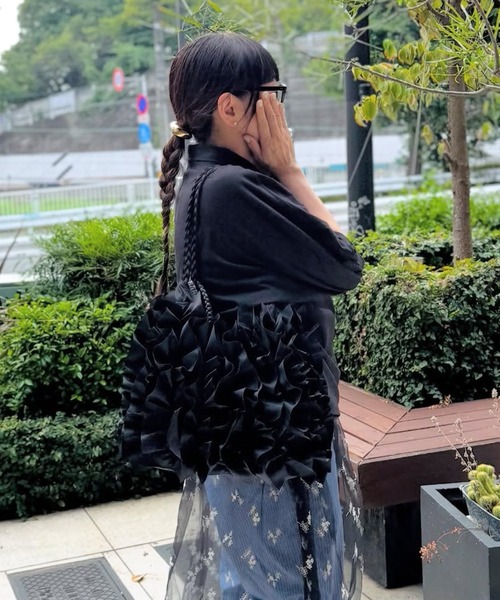 H.A.K（ハク）の「ナイロンフリルトートバッグ（トートバッグ・レディース・ブラック/チャコール・FREE）」の7枚目の写真