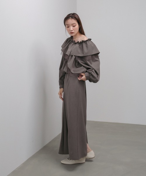 Bab（バブ）の「3WAYラッフルフリルブラウス セットアップ対応（シャツ/ブラウス・レディース・チャコールグレー/A/モカ・M）」の10枚目の写真