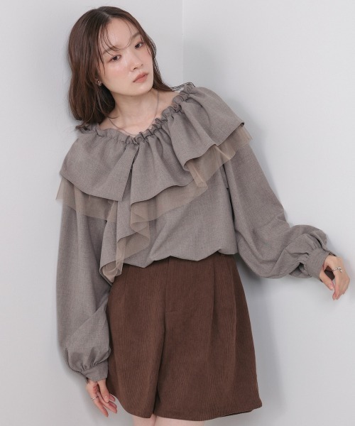 Bab（バブ）の「3WAYラッフルフリルブラウス セットアップ対応（シャツ/ブラウス・レディース・チャコールグレー/A/モカ・M）」の6枚目の写真