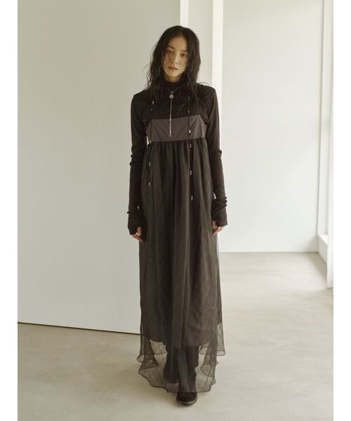 Ungrid（アングリッド）の「ハイネックシアーロングスリーブTee（Tシャツ/カットソー・レディース・オフホワイト/ブルー/ブラック/ブラウン/イエロー・FREE）」の3枚目の写真