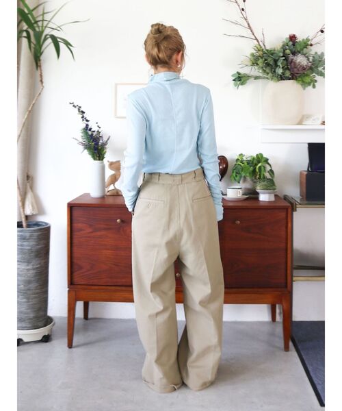 Ungrid（アングリッド）の「ハイネックシアーロングスリーブTee（Tシャツ/カットソー・レディース・オフホワイト/ブルー/ブラック/ブラウン/イエロー・FREE）」の18枚目の写真