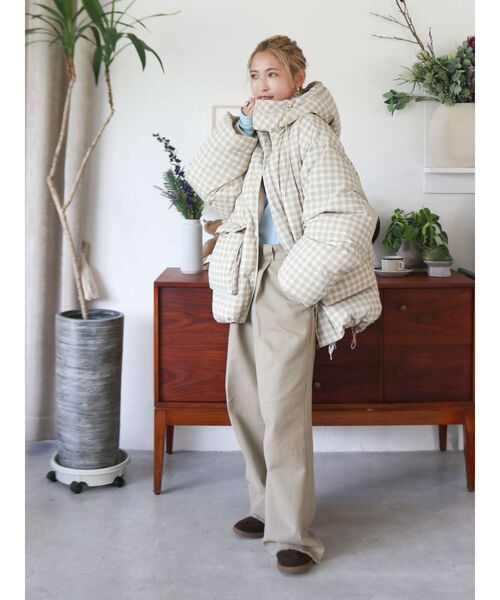 Ungrid（アングリッド）の「ハイネックシアーロングスリーブTee（Tシャツ/カットソー・レディース・オフホワイト/ブルー/ブラック/ブラウン/イエロー・FREE）」の20枚目の写真