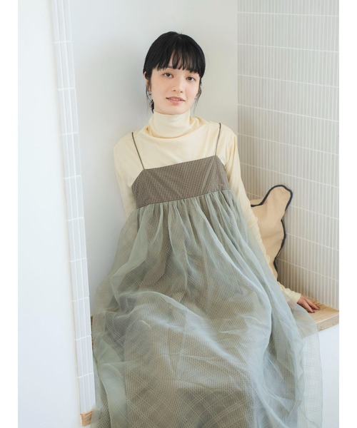 Ungrid（アングリッド）の「ハイネックシアーロングスリーブTee（Tシャツ/カットソー・レディース・オフホワイト/ブルー/ブラック/ブラウン/イエロー・FREE）」の5枚目の写真