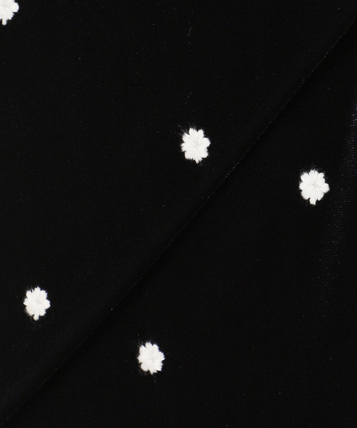 B.C STOCK(ベーセーストック)の「《追加2》【WEB限定】手洗い可 / ベロアフラワー刺繍ワンピース(ワンピース・レディース・ブラック・FREE)」の22枚目の写真