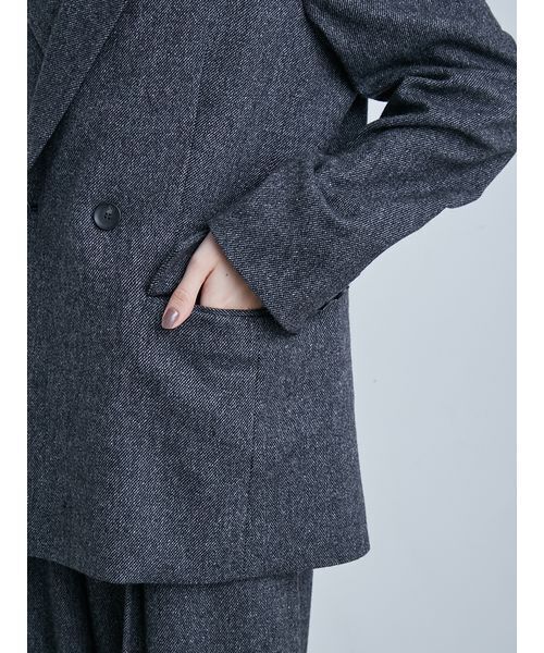 MIESROHE(ミースロエ)の「ツィードダブルブレストジャケット(テーラードジャケット・レディース・ベージュ/チェック/チャコールグレー・0/1)」の12枚目の写真