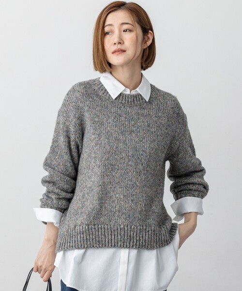 23区 S(ニジュウサンクチイサイサイズ)の「【洗える】マーブルルレックスリリー バルキーニット(ニット/セーター・レディース・ライトグレー系/黄土色系/グレー系・32)」の2枚目の写真