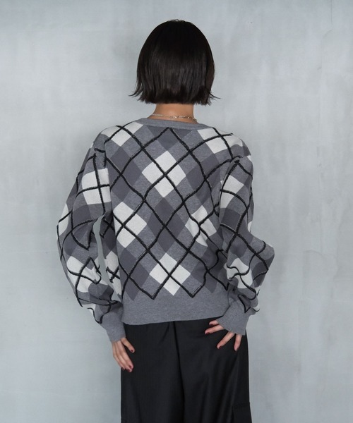 PAGEBOY(ページボーイ)の「ループアーガイルカーディガン(カーディガン/ボレロ・レディース・ブラウン/グレー/ブラック・FREE)」の10枚目の写真